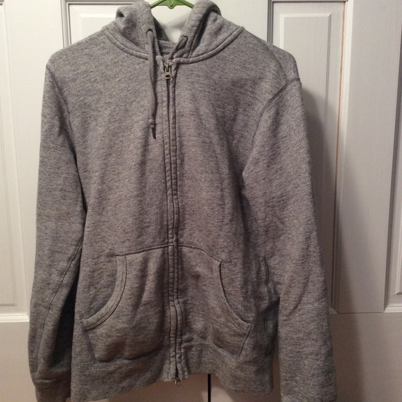 Uniqlo Other - Sweatshirt